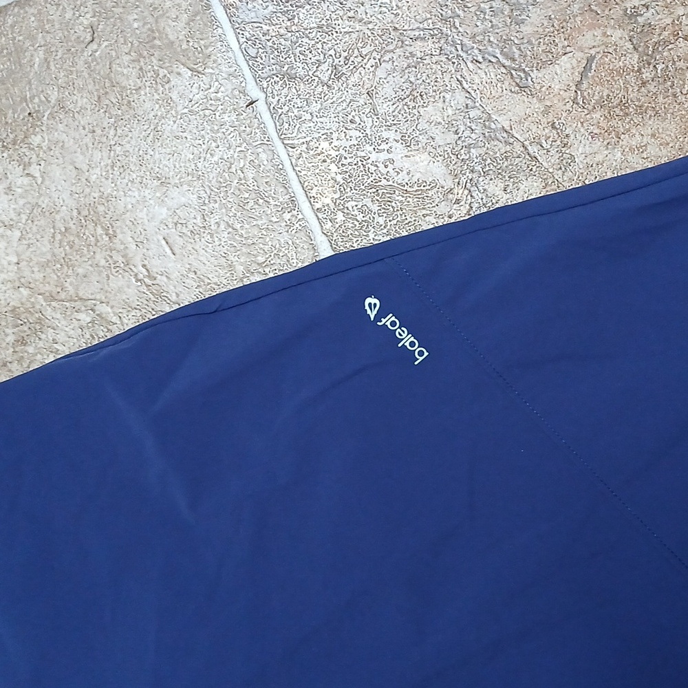 Baleaf Navy Activewear Bermuda Shorts  Blue Elastic Waist Size Large - Picture 2 of 5
